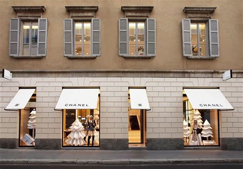 chanel milano appuntamento|Chanel boutique milan.